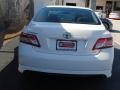 Super White - Camry SE Photo No. 4