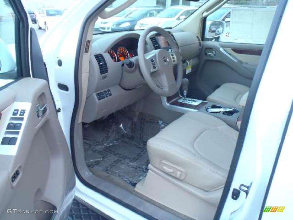 Cafe Latte Interior 2011 Nissan Pathfinder LE 4x4 Photo #43782671