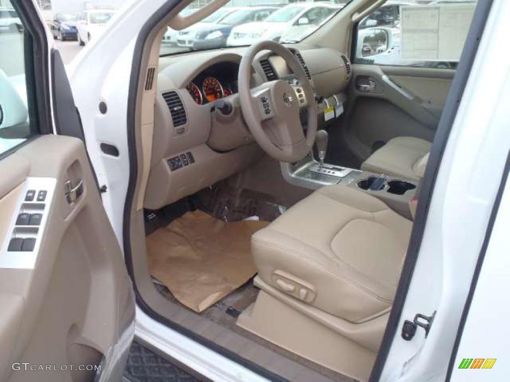 Cafe Latte Interior 2011 Nissan Pathfinder Silver Photo #43783434