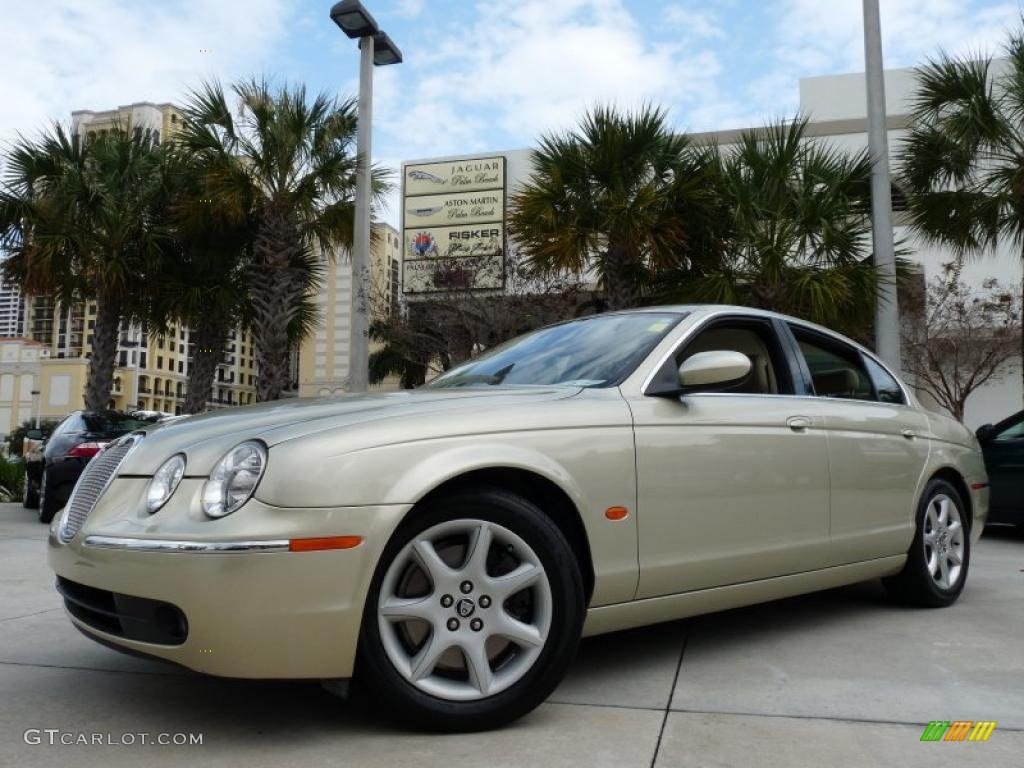 2006 S-Type 4.2 - Winter Gold Metallic / Champagne photo #1