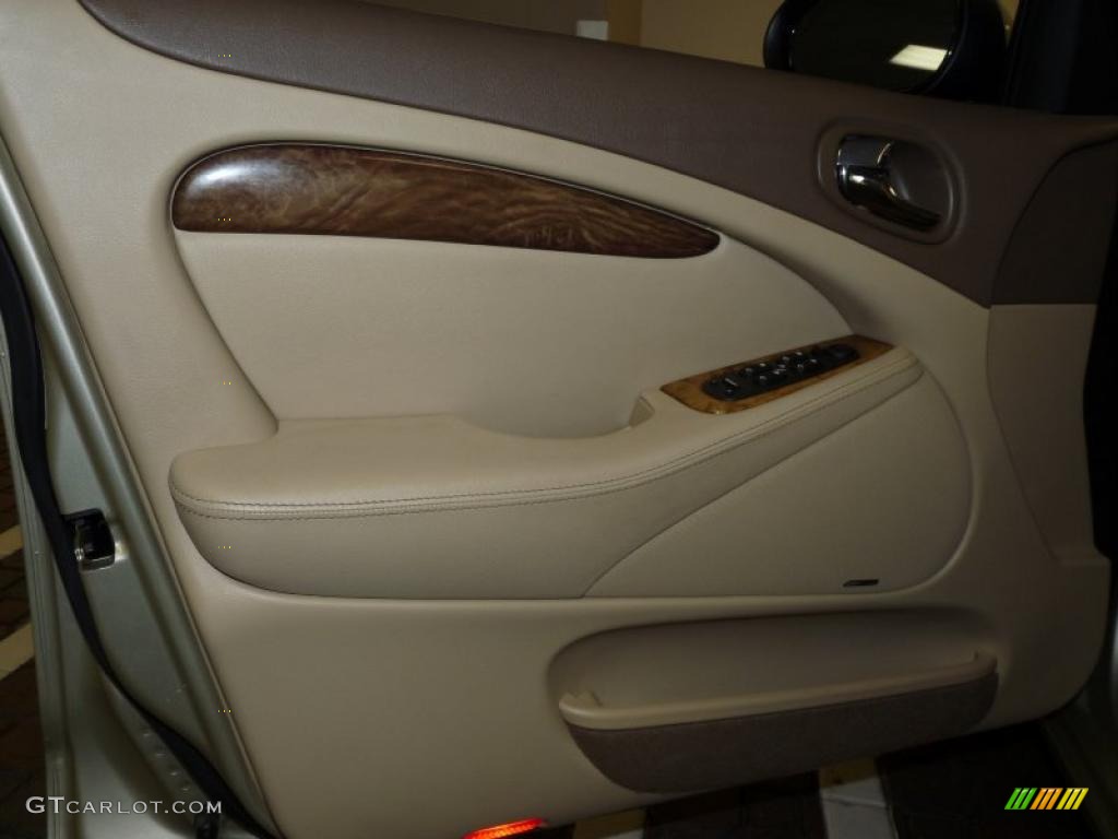 2006 S-Type 4.2 - Winter Gold Metallic / Champagne photo #14