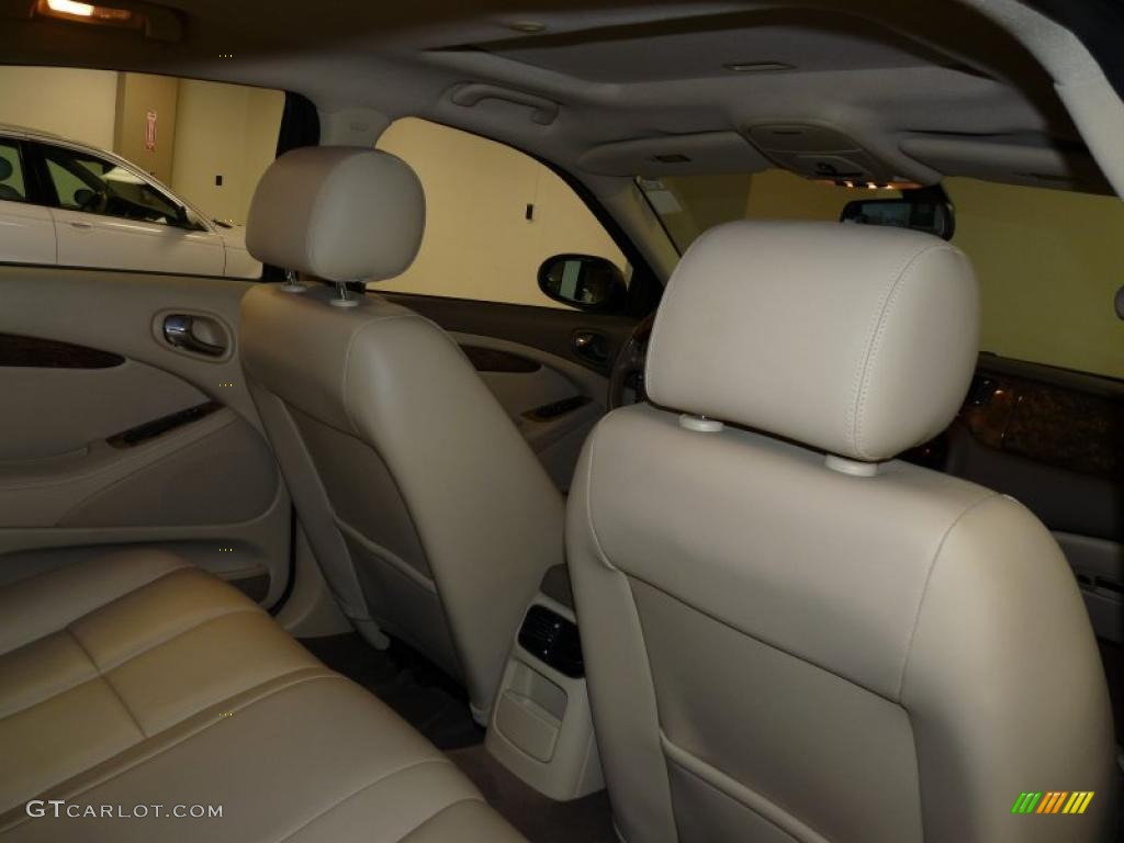 2006 S-Type 4.2 - Winter Gold Metallic / Champagne photo #22