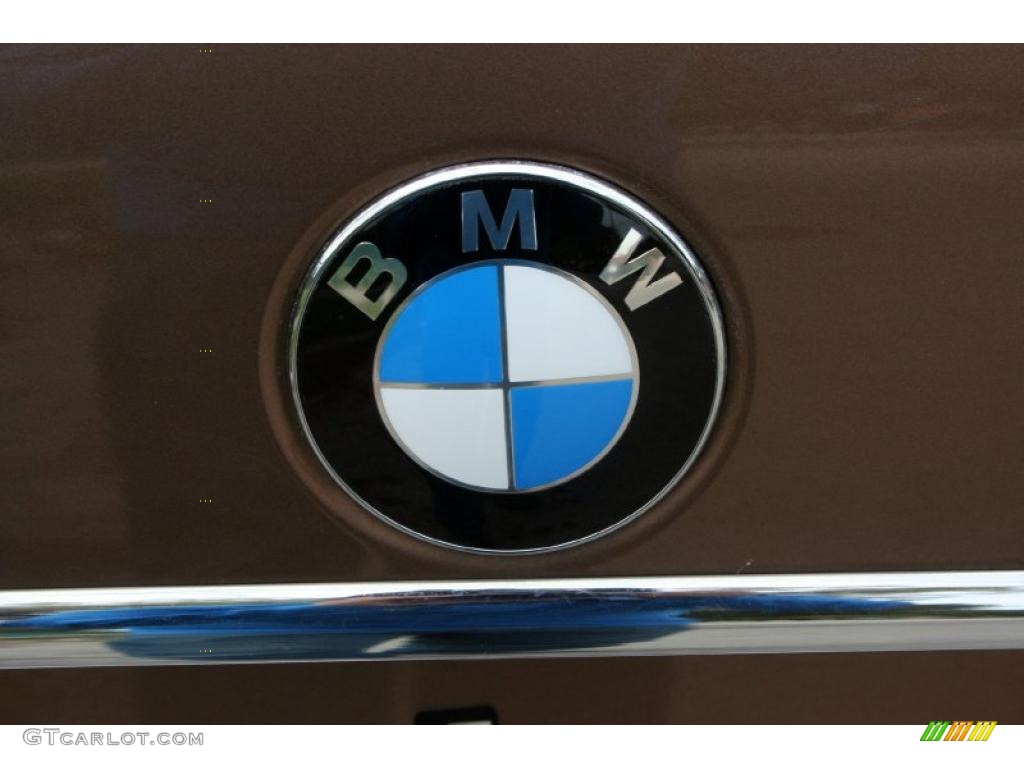 2000 BMW 7 Series 740iL Sedan Marks and Logos Photo #43789224