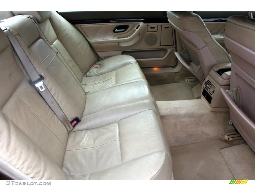 Sand Interior 2000 BMW 7 Series 740iL Sedan Photo #43789564