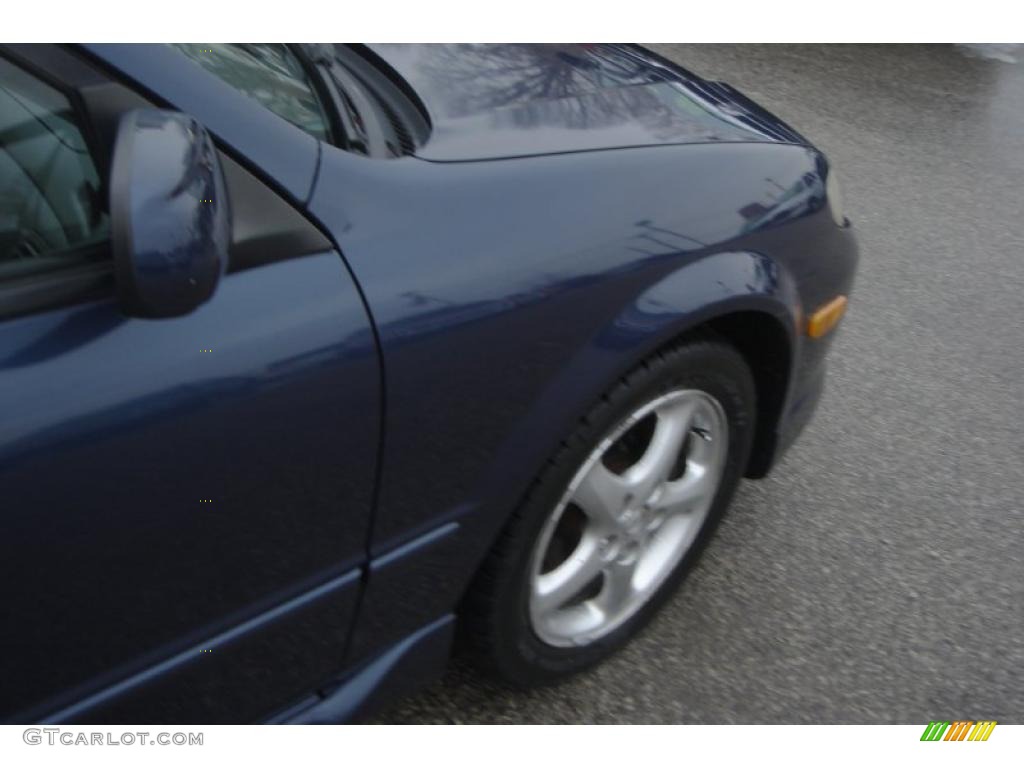 2002 Protege 5 Wagon - Midnight Blue Mica / Off Black photo #9