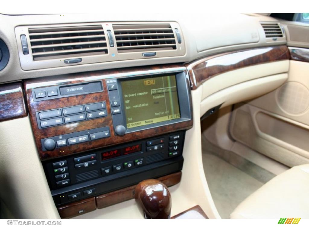 2000 BMW 7 Series 740iL Sedan Controls Photo #43789906