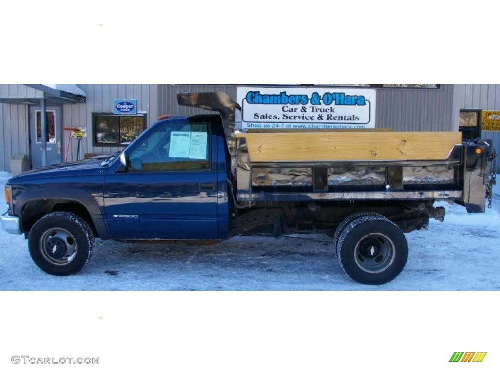 2000 Silverado 3500 Regular Cab 4x4 Chassis Dump Truck - Indigo Blue Metallic / Blue photo #2