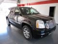 Onyx Black - Yukon XL Denali Photo No. 4