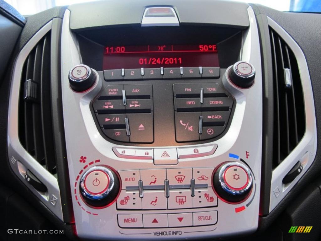 2011 GMC Terrain SLE Controls Photo #43795204
