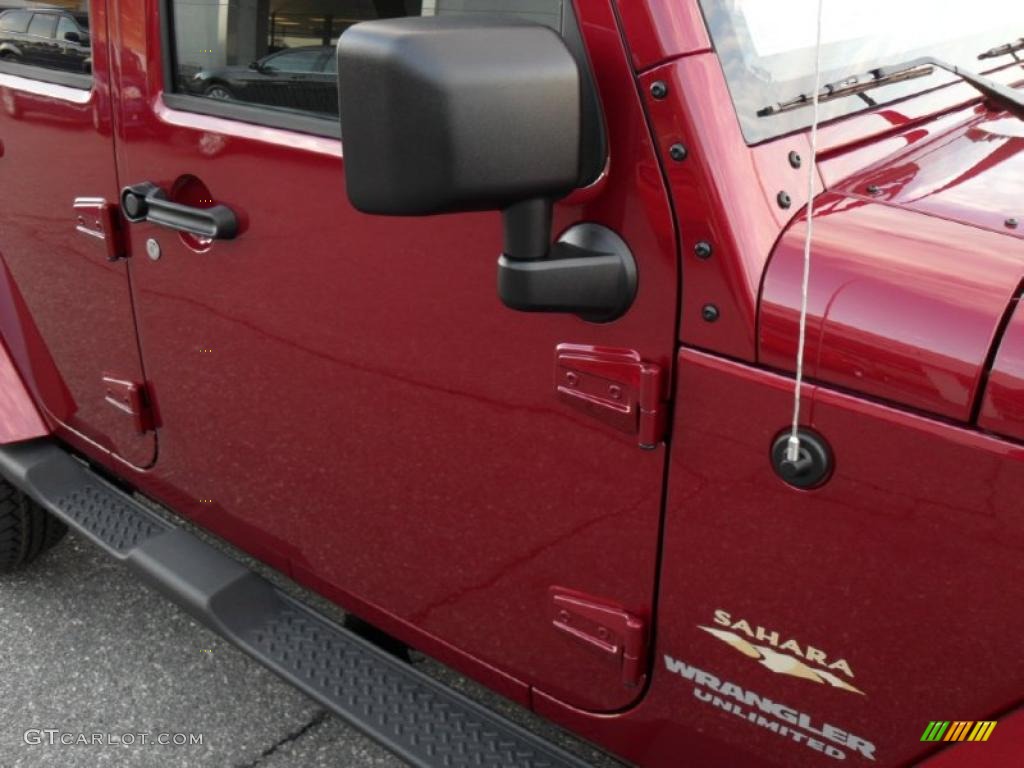 2011 Wrangler Unlimited Sahara 4x4 - Deep Cherry Red / Black photo #24