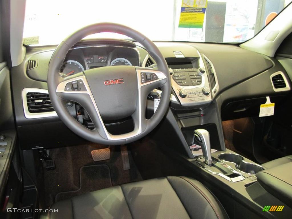 2011 GMC Terrain SLT Jet Black Dashboard Photo #43796757
