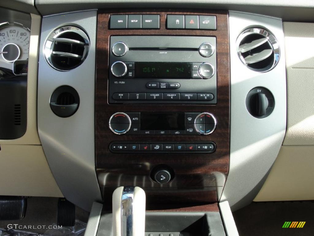 2011 Ford Expedition XLT Controls Photo #43805813