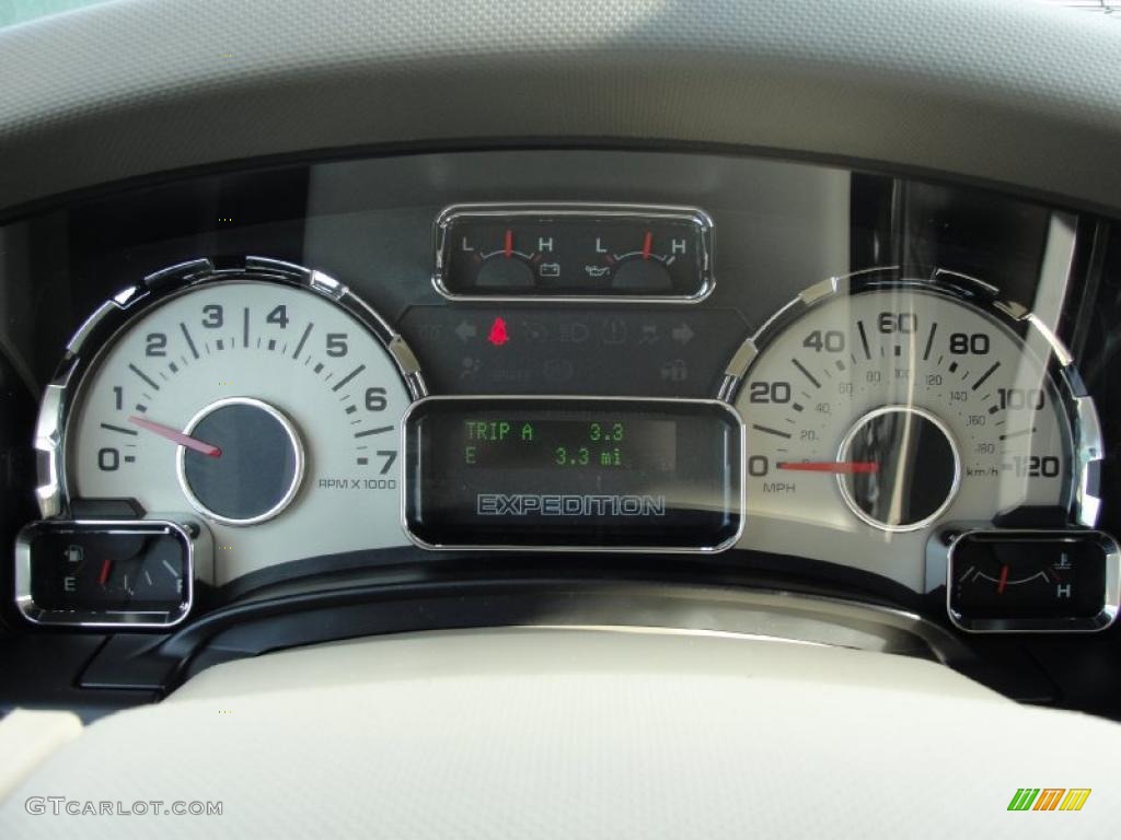2011 Ford Expedition XLT Gauges Photo #43805929