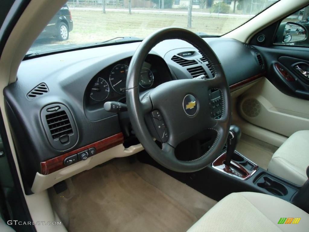 2006 Malibu LTZ Sedan - Silver Green Metallic / Cashmere Beige photo #6