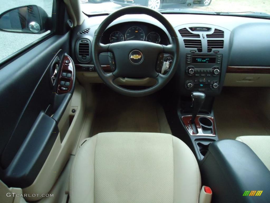 2006 Malibu LTZ Sedan - Silver Green Metallic / Cashmere Beige photo #9