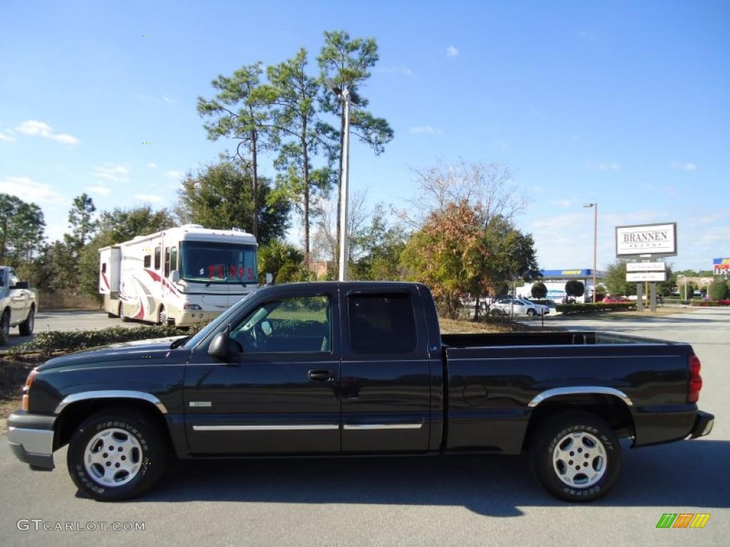 2005 Silverado 1500 LS Extended Cab - Dark Gray Metallic / Dark Charcoal photo #2