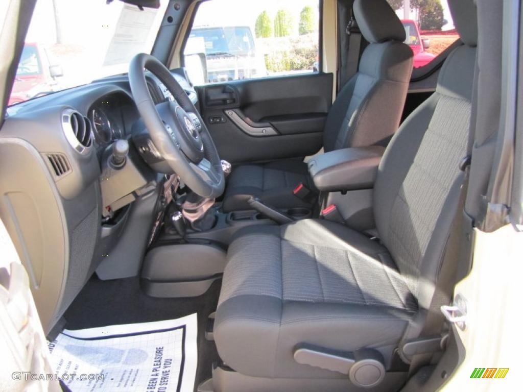 2011 Wrangler Sport S 4x4 - Sahara Tan / Black photo #7