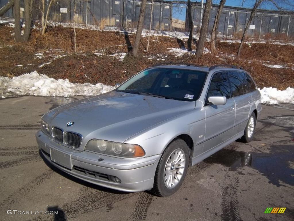 Aspen Silver Metallic 2001 BMW 5 Series 540i Sport Wagon Exterior Photo #43825424