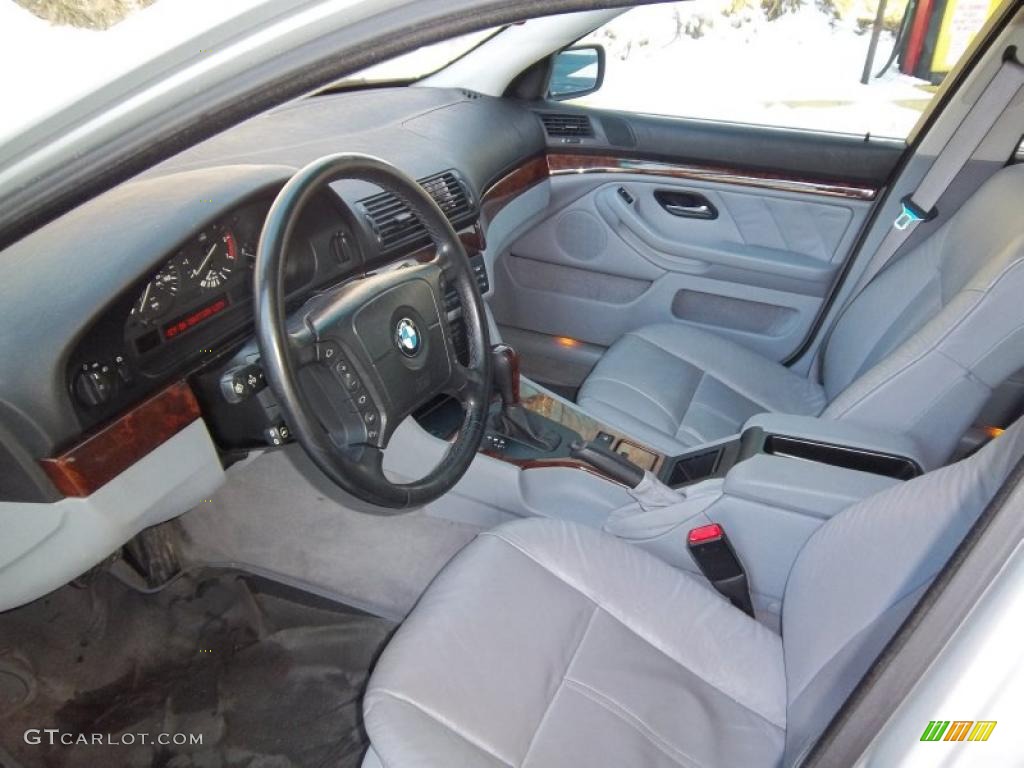 Grey Interior 2001 BMW 5 Series 540i Sport Wagon Photo #43825504