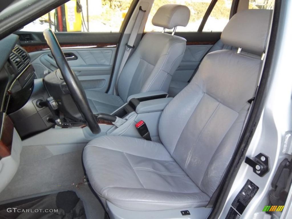 Grey Interior 2001 BMW 5 Series 540i Sport Wagon Photo #43825518