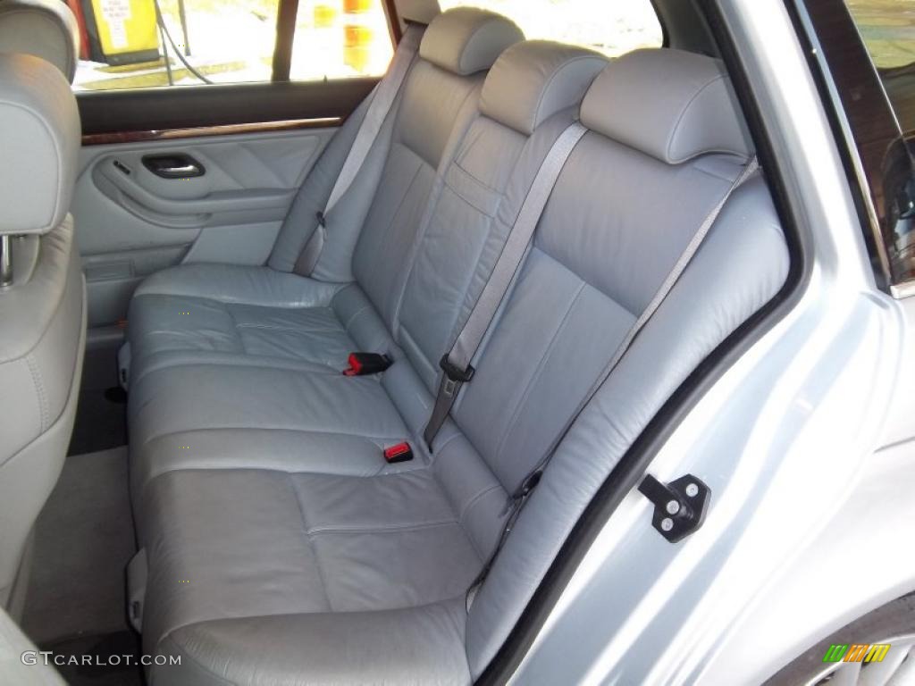 Grey Interior 2001 BMW 5 Series 540i Sport Wagon Photo #43825541