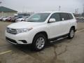 2011 Blizzard White Pearl Toyota Highlander V6  photo #3