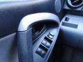 Black - RAV4 4WD Photo No. 15