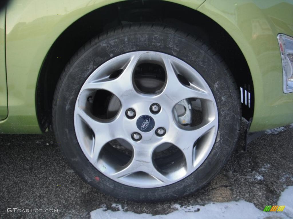 2011 Ford Fiesta SES Hatchback Wheel Photo #43827713