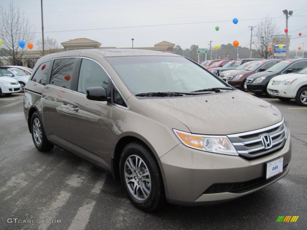 Mocha Metallic 2011 Honda Odyssey EX-L Exterior Photo #43828684