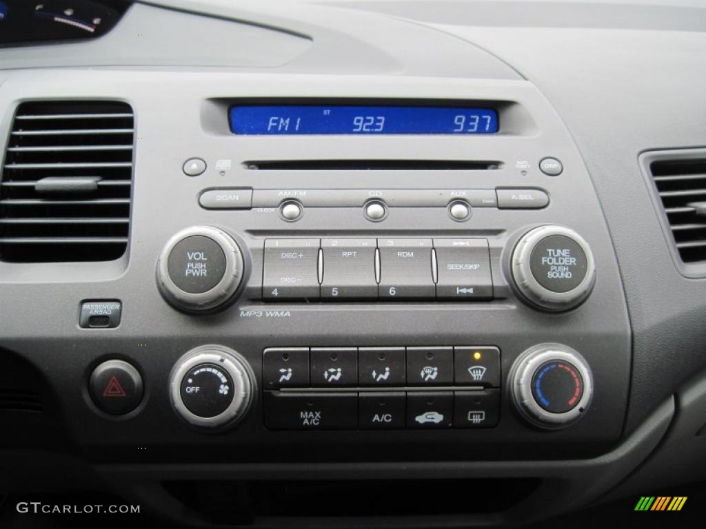 2010 Honda Civic LX Sedan Controls Photo #43830200