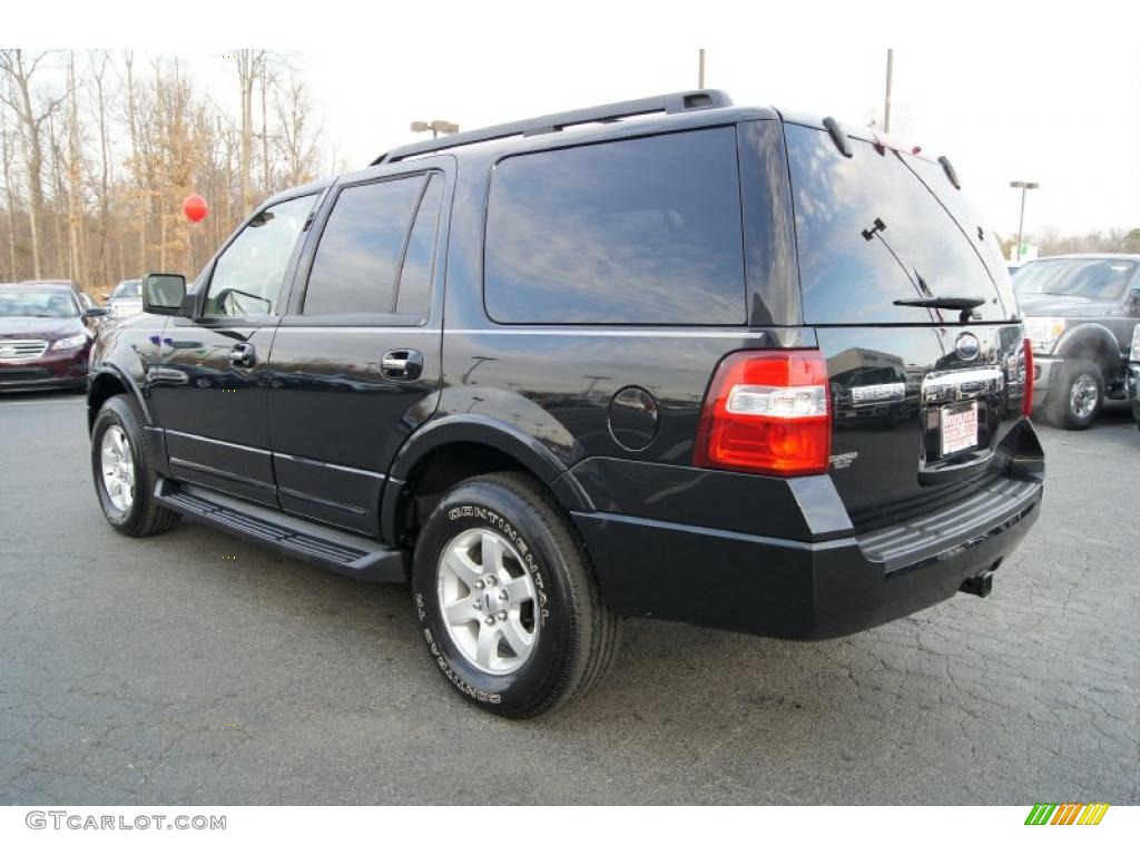 Tuxedo Black 2010 Ford Expedition XLT 4x4 Exterior Photo #43832425