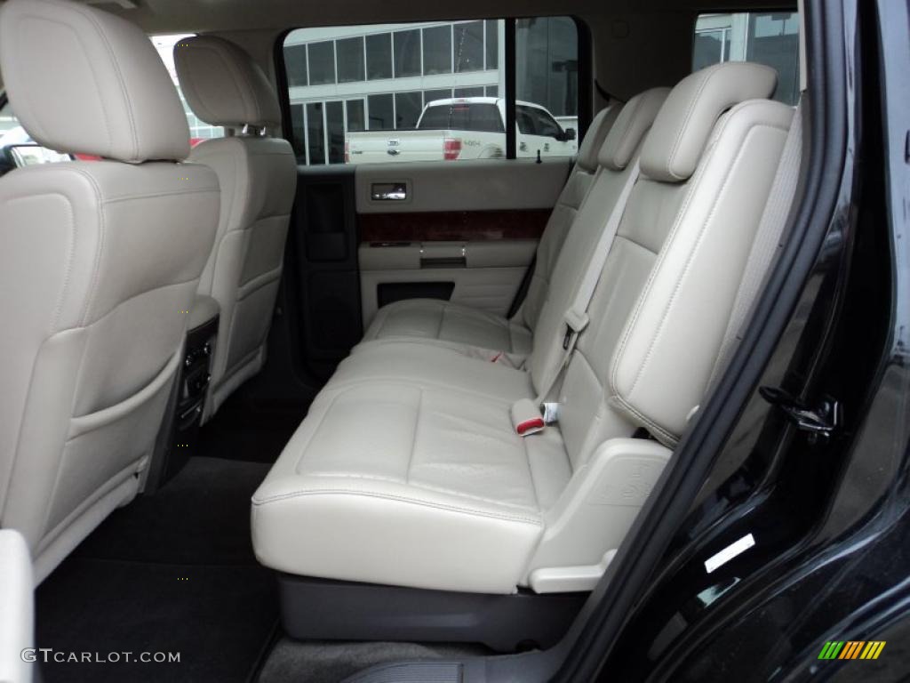 Medium Light Stone Interior 2010 Ford Flex Limited Photo #43832917