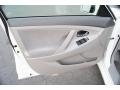 Super White - Camry LE Photo No. 20