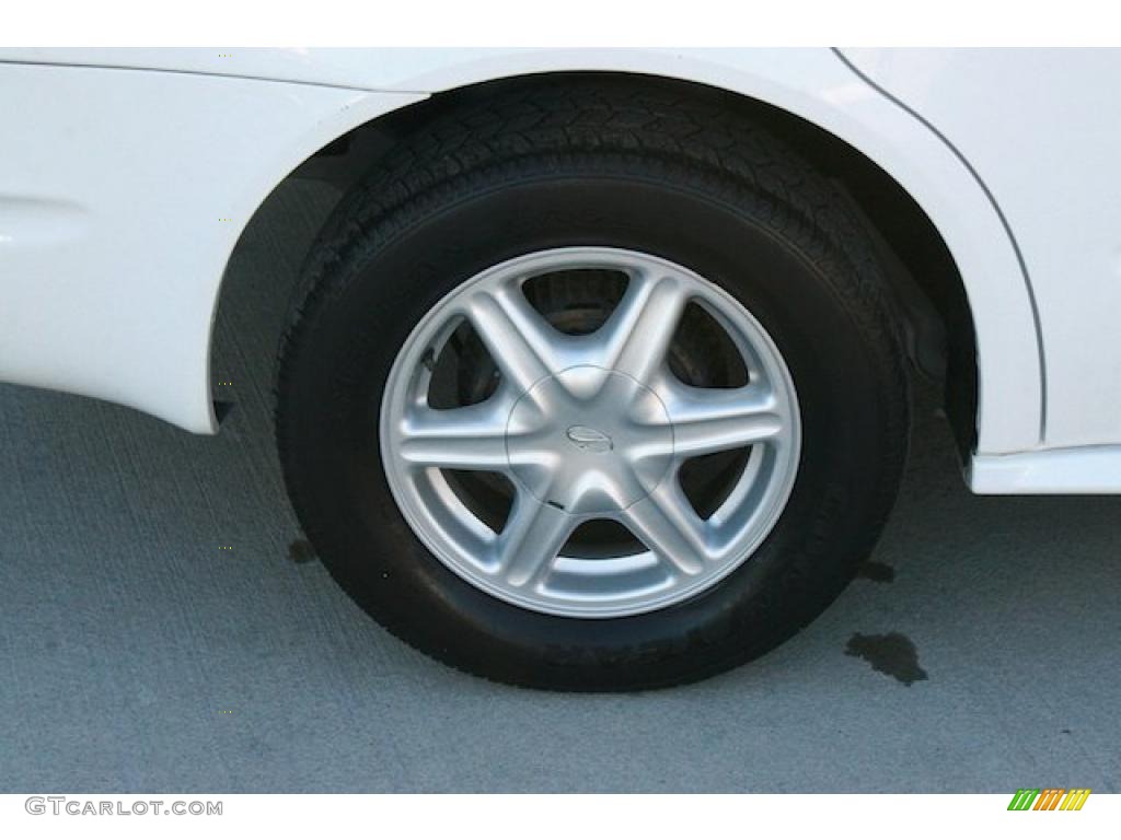 2004 Oldsmobile Alero GL1 Sedan Wheel Photo #43833497