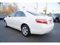 Super White - Camry LE Photo No. 39