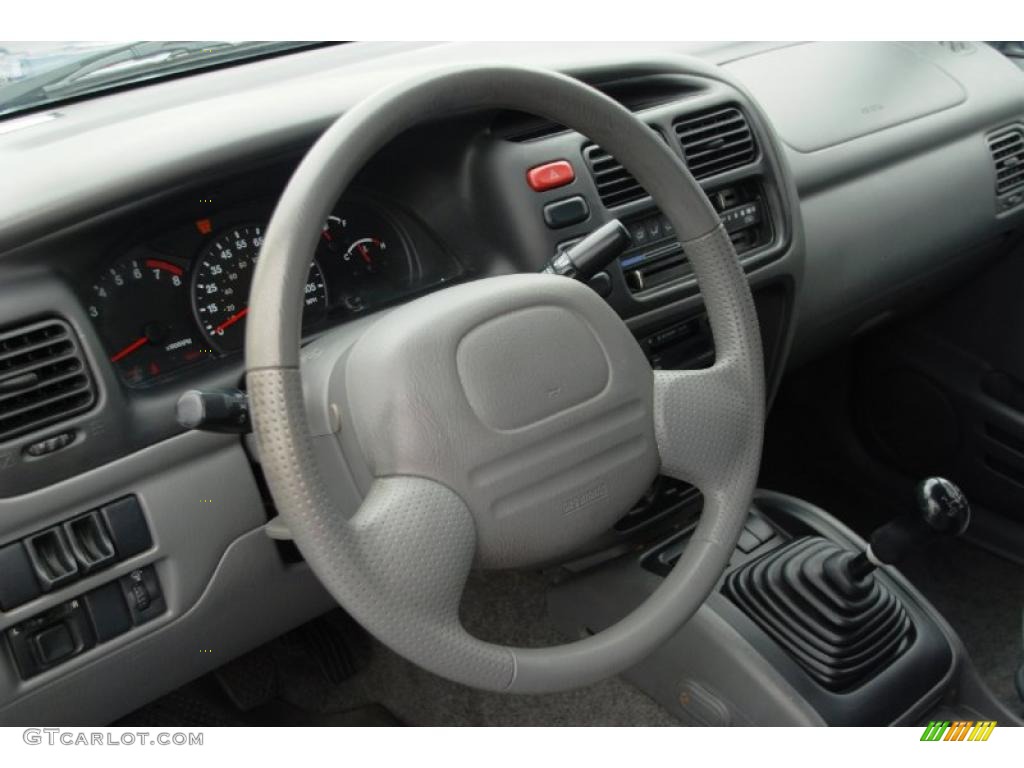 1999 Suzuki Vitara JS Steering Wheel Photos