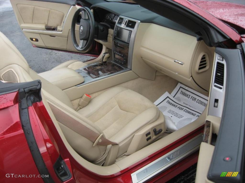 2009 XLR V Series Roadster - Crystal Red / Cashmere/Ebony photo #15
