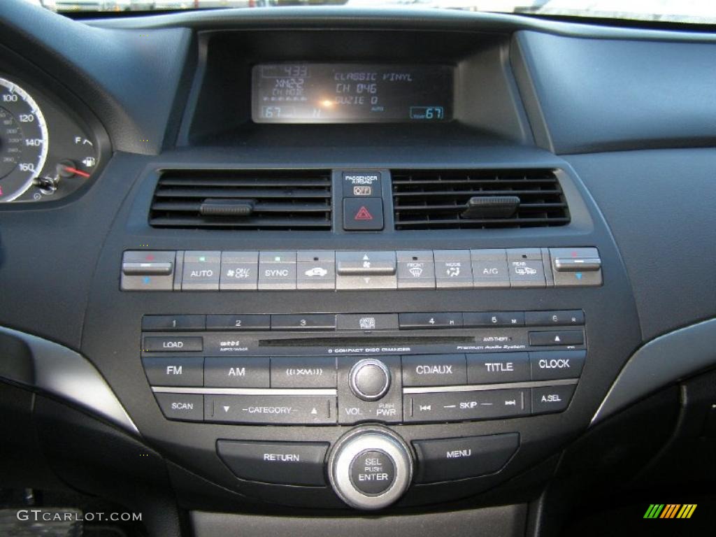 2010 Honda Accord EX-L Coupe Controls Photo #43847757