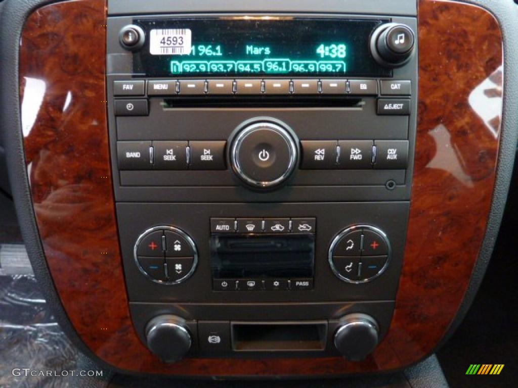 2011 Chevrolet Silverado 3500HD LTZ Crew Cab 4x4 Dually Controls Photo #43858733