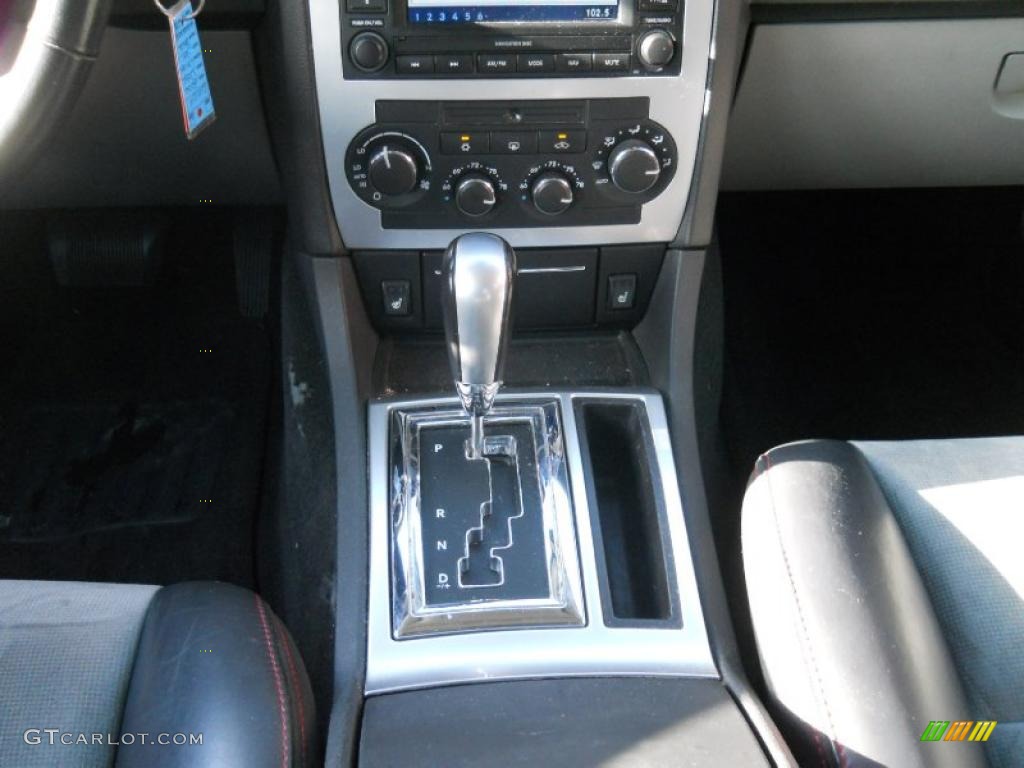 2006 Dodge Charger SRT-8 5 Speed Autostick Automatic Transmission Photo #43860542