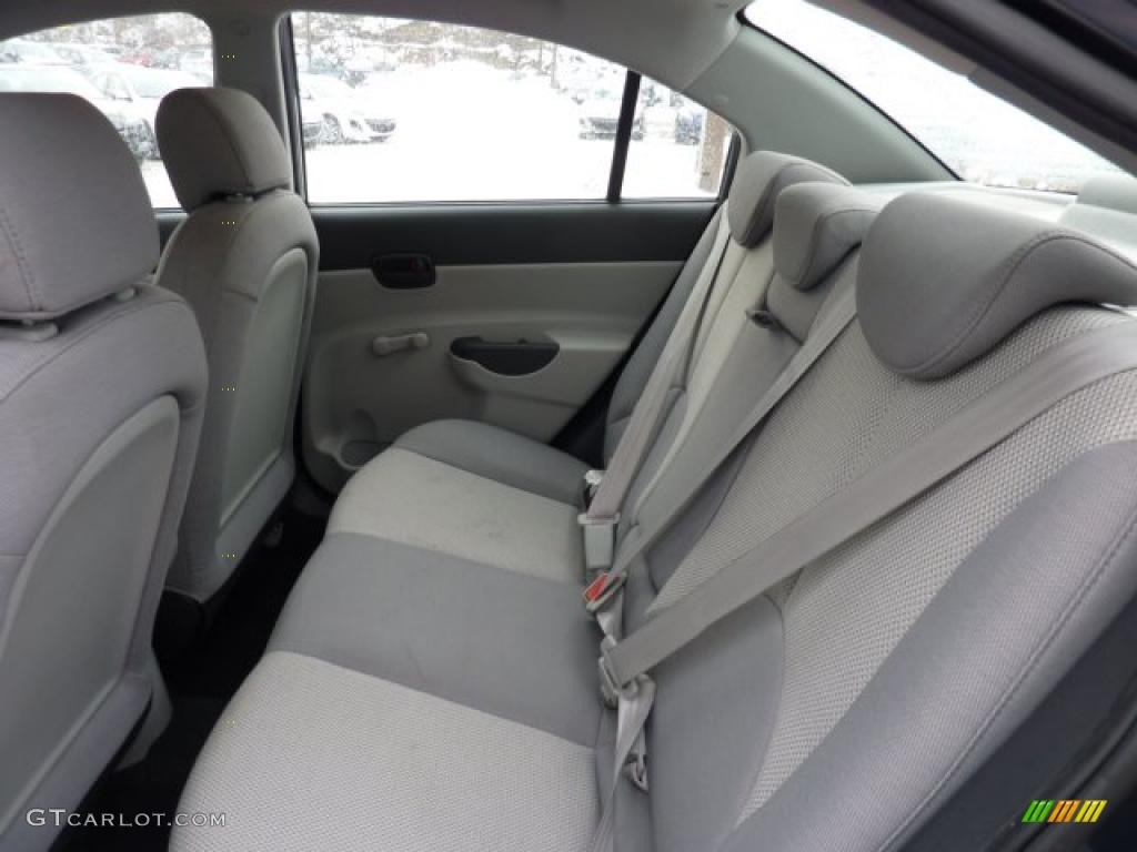 Gray Interior 2009 Hyundai Accent GLS 4 Door Photo #43865653