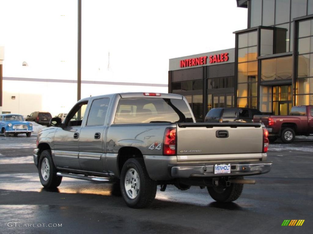 2006 Silverado 1500 LT Crew Cab 4x4 - Graystone Metallic / Medium Gray photo #3