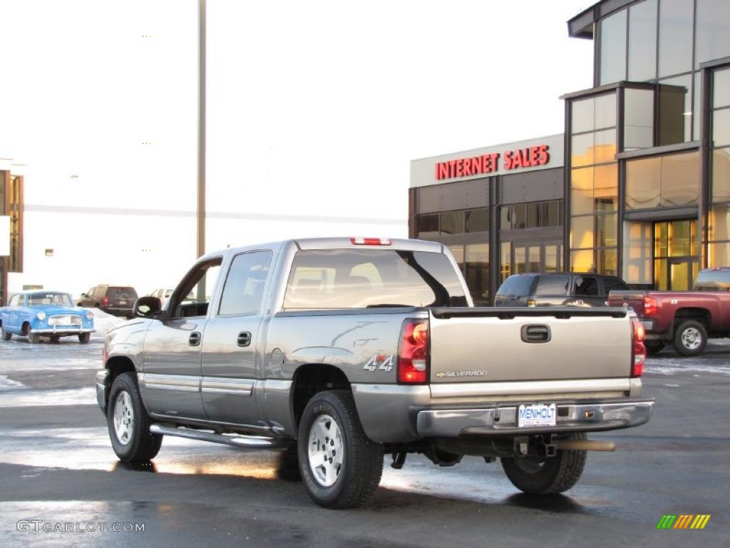 2006 Silverado 1500 LT Crew Cab 4x4 - Graystone Metallic / Medium Gray photo #15