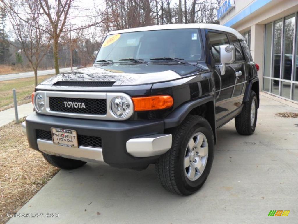 Black Diamond Toyota FJ Cruiser
