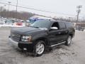 Black - Suburban 1500 LT 4x4 Photo No. 4