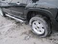Black - Suburban 1500 LT 4x4 Photo No. 9
