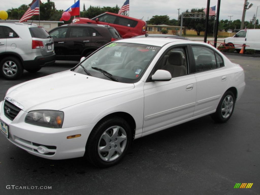 2004 Elantra GLS Sedan - Nordic White / Gray photo #5