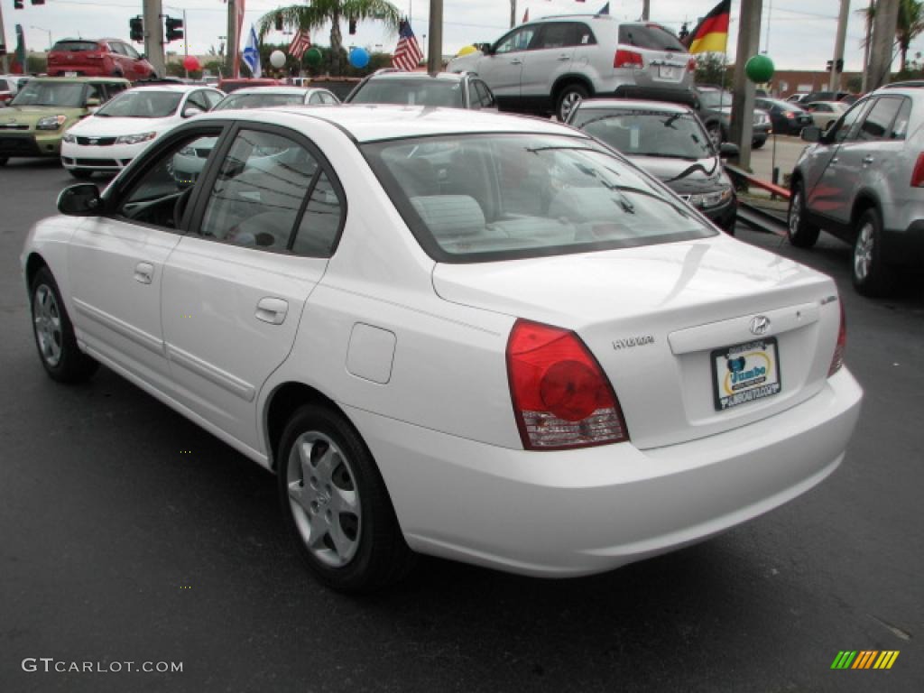 2004 Elantra GLS Sedan - Nordic White / Gray photo #7