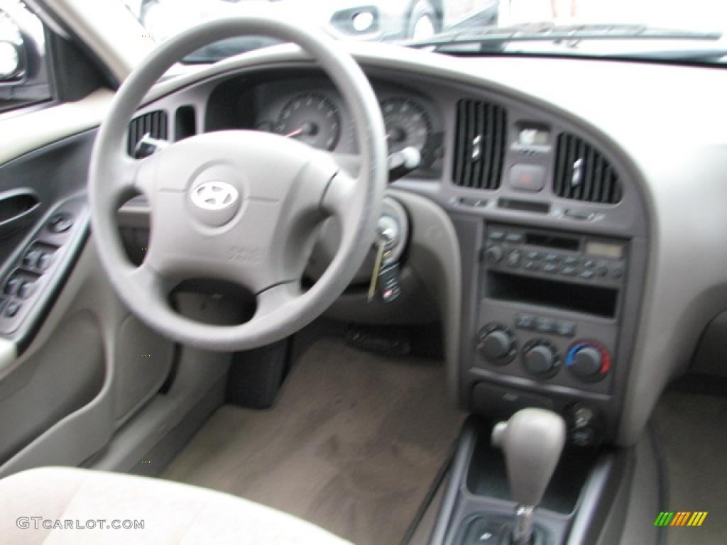 2004 Elantra GLS Sedan - Nordic White / Gray photo #16