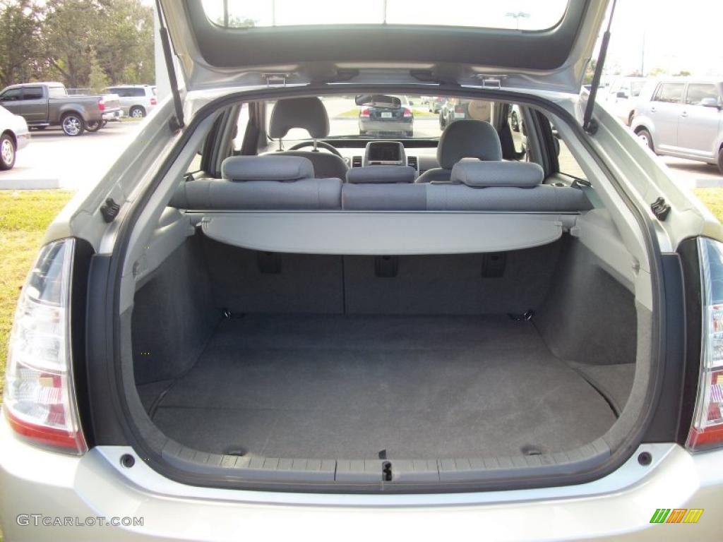 2005 Toyota Prius Hybrid Trunk Photo #43878995